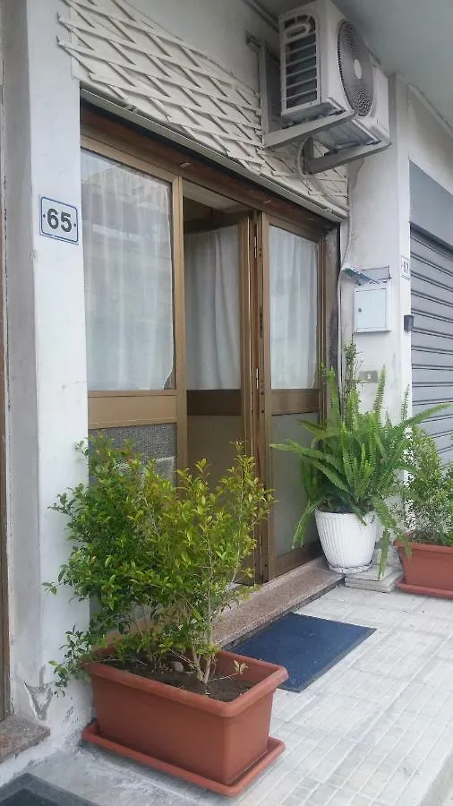 Il Guscio Apartment Santa Teresa Di Riva